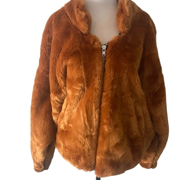 Free People Terracotta Faux Fur Bomber jacket - Picture 4 of 14